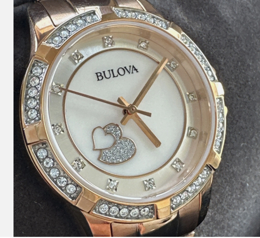 BULOVA WOMENS $425 ROSE GOLD MOP DIAL CRYSTAL ACCENT HEARTS 30MM WATCH 98L303